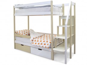 Двухъярусная кровать Svogen с ящиками и бортиком бежево-белый в Миассе - miass.mebel74.com | фото 1