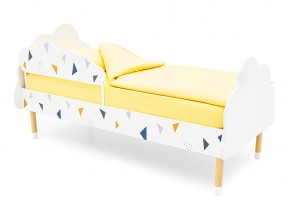 Кровать Stumpa Облако с бортиком рисунок Треугольники желтый, синий в Миассе - miass.mebel74.com | фото